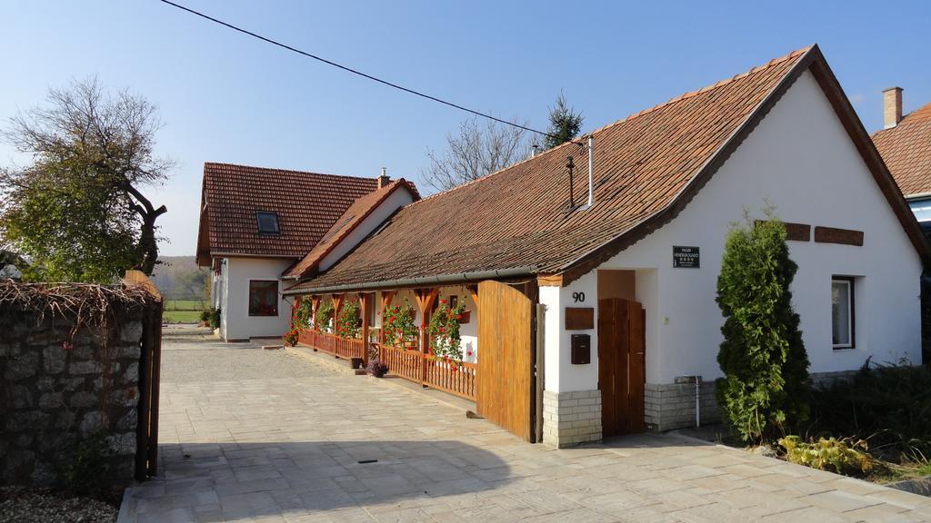 Gerendas Vendeghaz Hotel Egerszalok Ruang foto