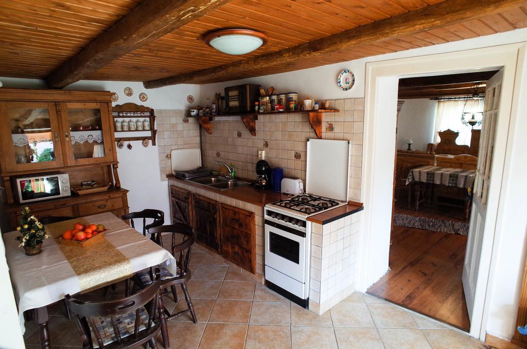 Gerendas Vendeghaz Hotel Egerszalok Ruang foto